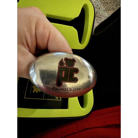 Provo Craft Silent Setter - Eyelet Setter Crafting Case And Tools - Picture 8 of 9